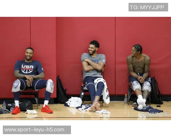 科尔透露巴特勒和库明加因脚踝伤缺席预计揭幕战能复出